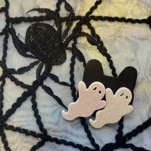 Handmade Kitschy Halloween Earrings - Big Boo